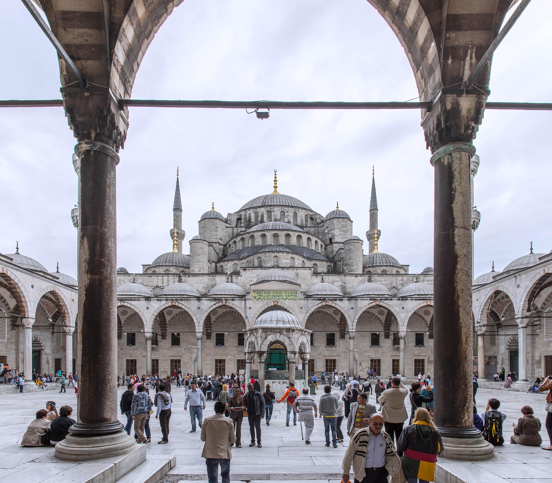 Exploring Istanbul Through a Muslim Heritage Tour with Smart Turkey Tours