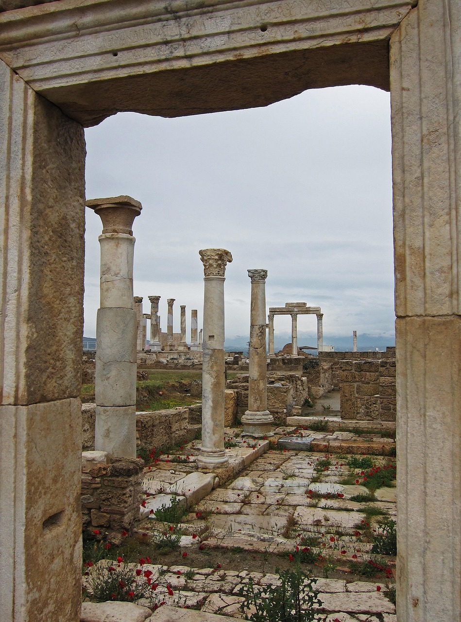 Step into History - Laodicea Church Tour with Smart Turkey Tours
