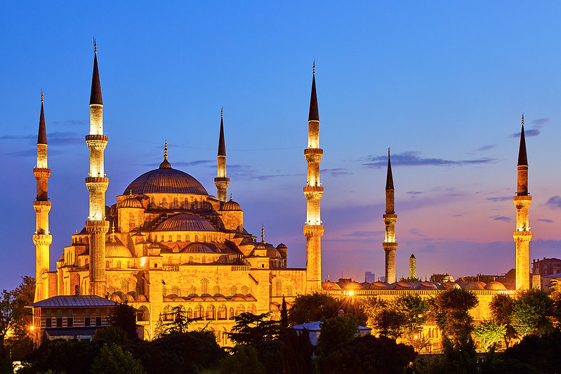 12 DAYS EXPRESS TURKEY TOUR WITH GREEK ISLANDS CRUISE / Istanbul, Cappadocia, Ephesus, Pamukkale, Patmos, Rhodes, Crete, Santorini, Athens, Mykonos