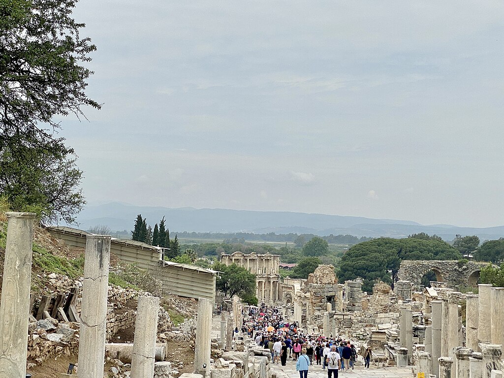 13 DAYS MAGICAL TURKEY TOUR / Istanbul, Cappadocia, Pamukkale, Ephesus, Bodrum